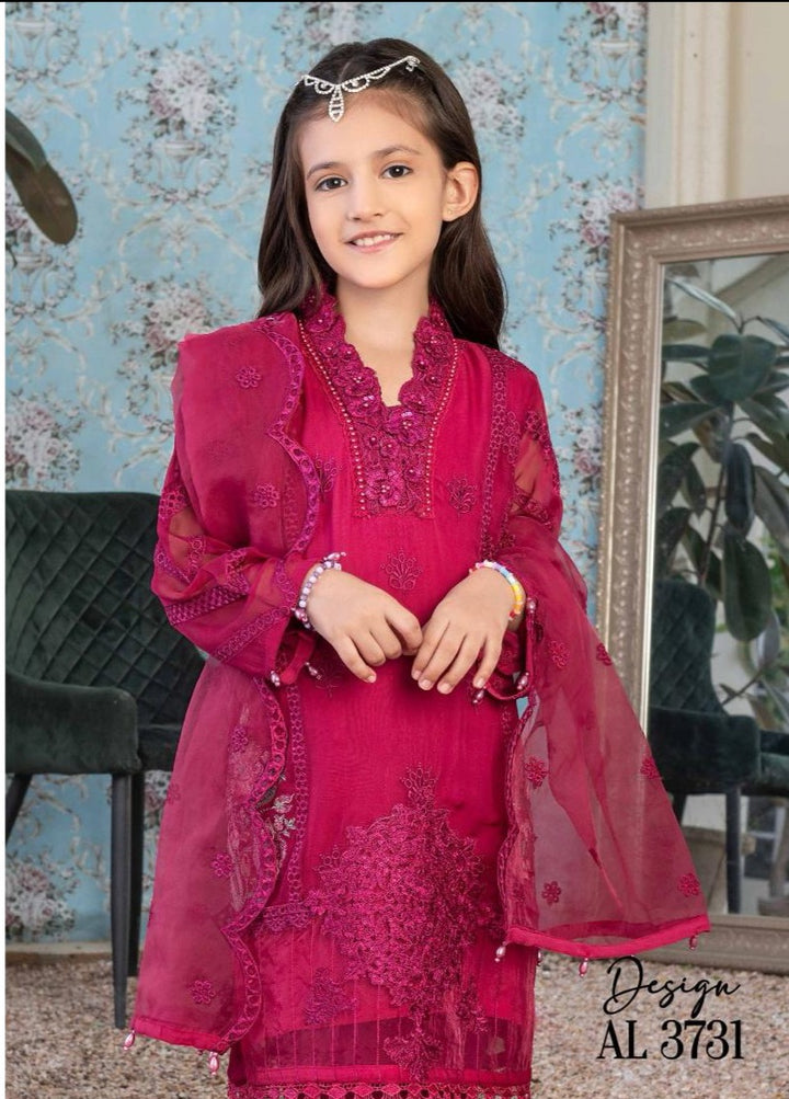 EMBROIDERED CHIFFON MAGENTA ALKD23