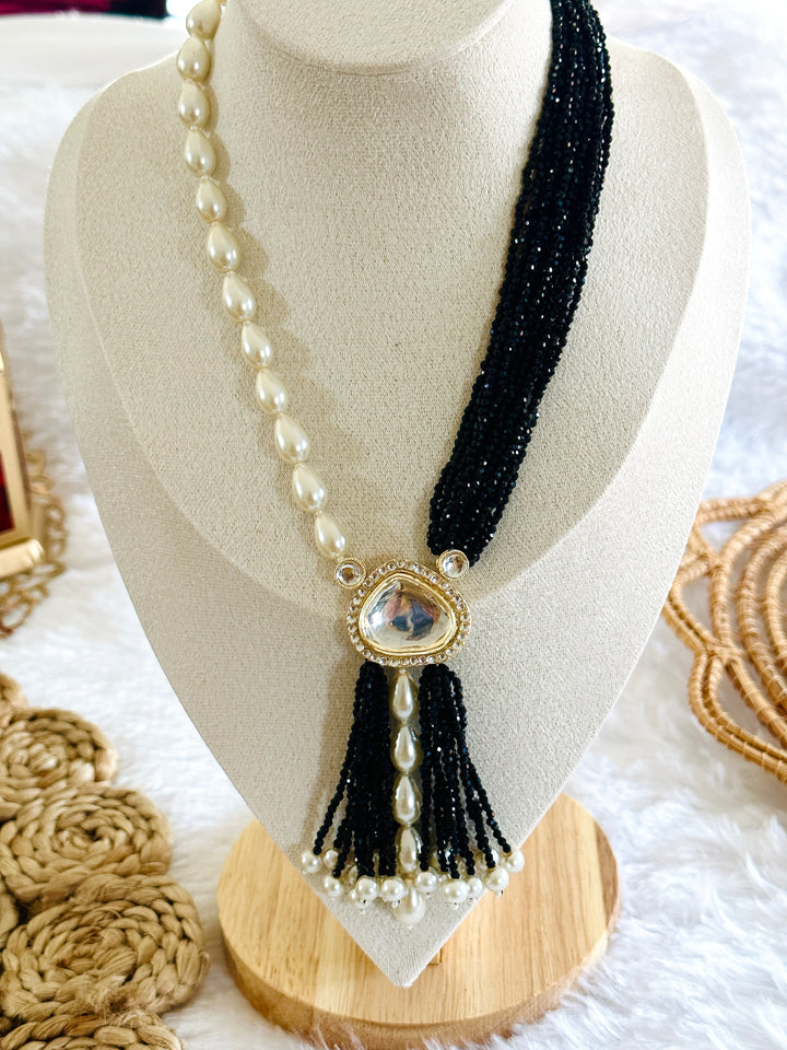 NECKLACE SET BLACK NS109281