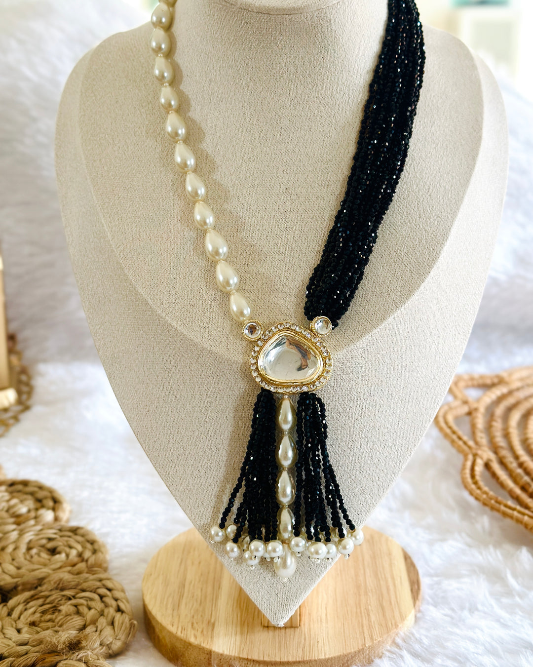 NECKLACE SET BLACK NS109281