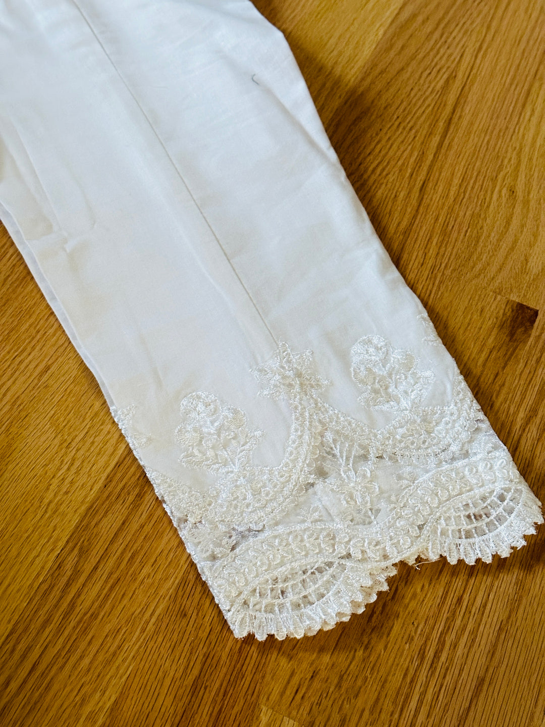 EMBROIDERED COTTON STRAIGHT PANTS WHITE EMST20