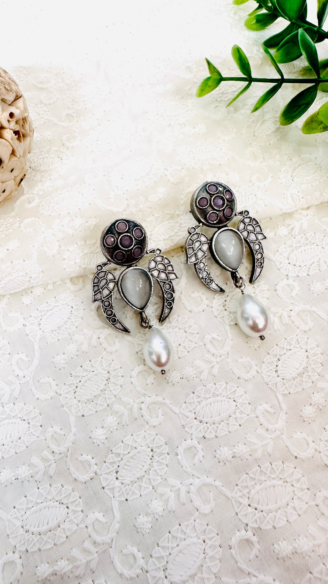 OXIDIZED EARRING WHITE EROX804587