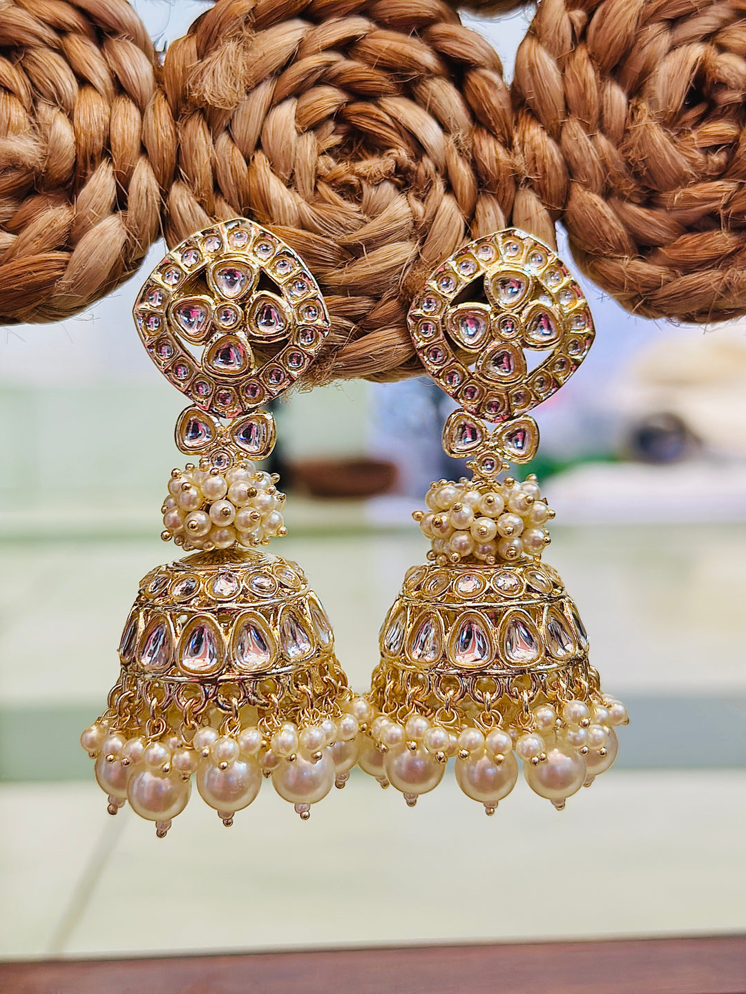 KUNDAN JHUMKA WHITE ERJU109592