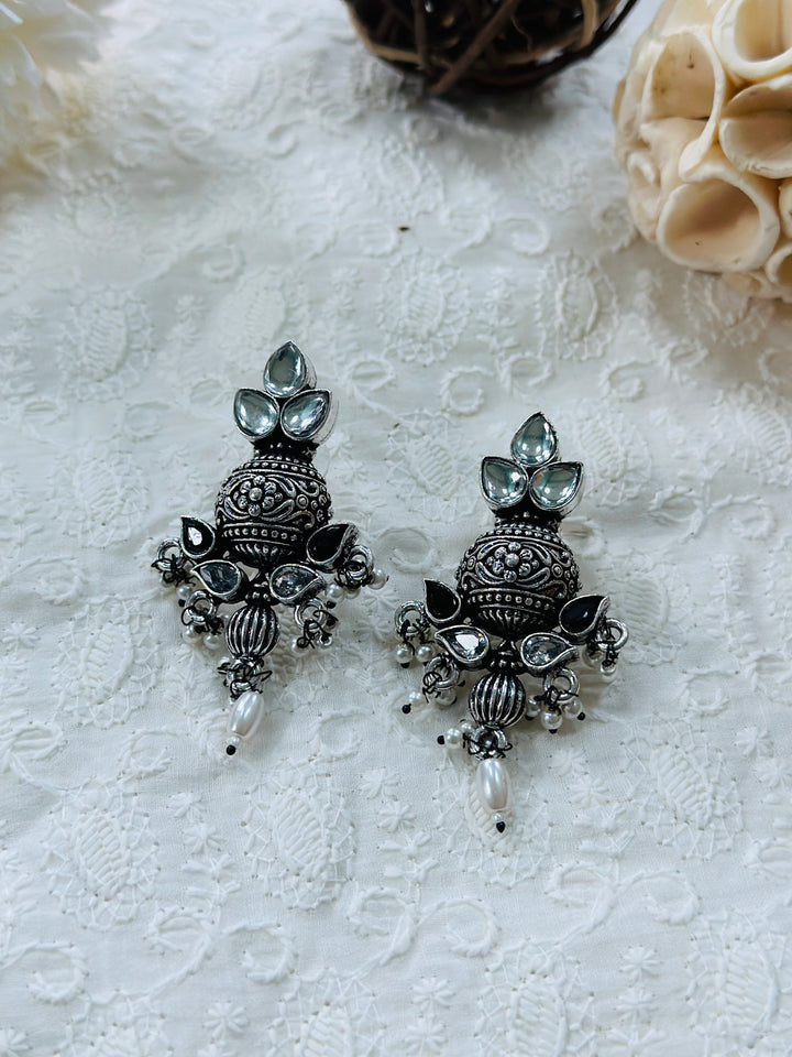 OXIDIZED EARRING EROX102532