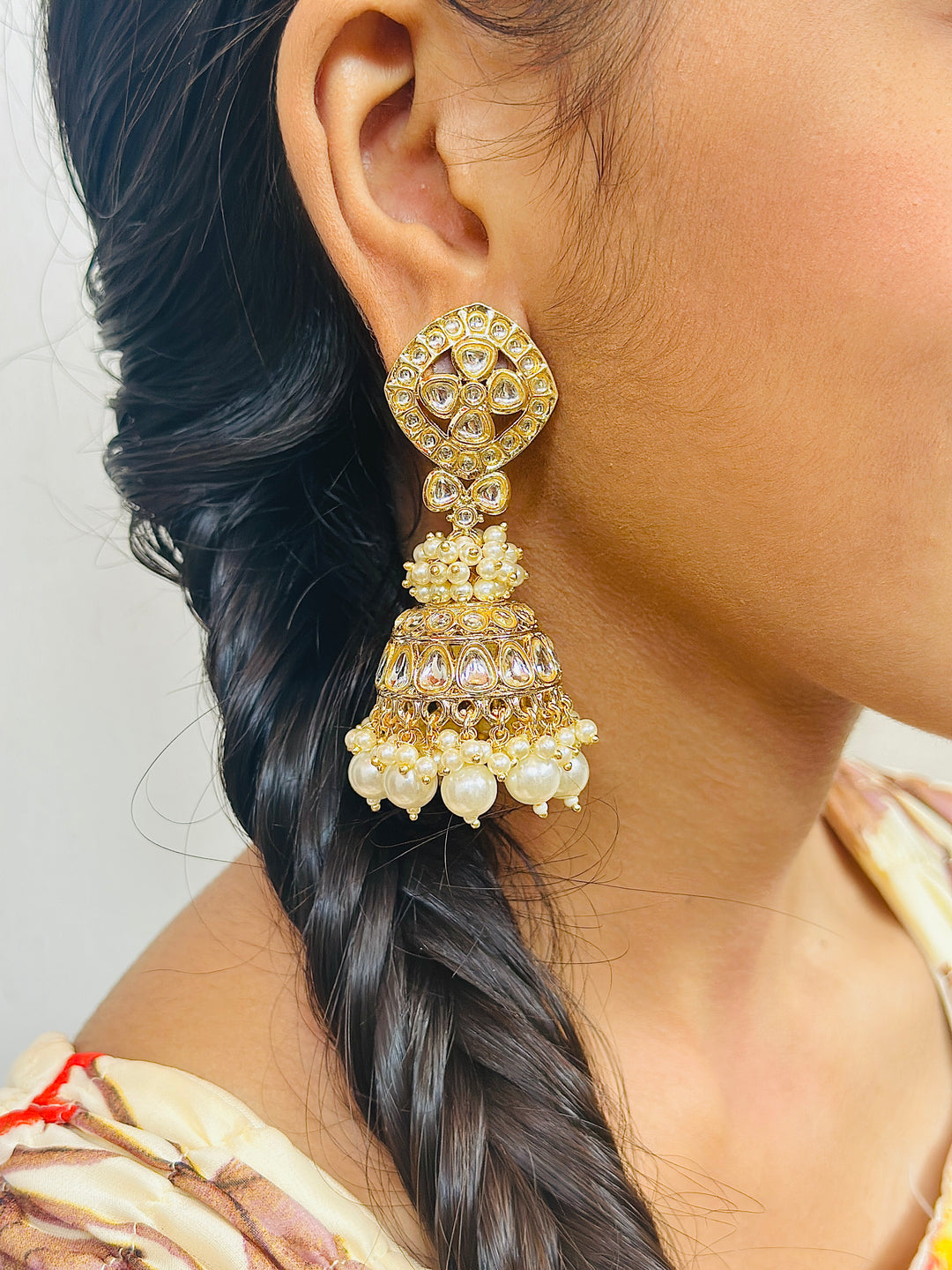 KUNDAN JHUMKA WHITE ERJU109592