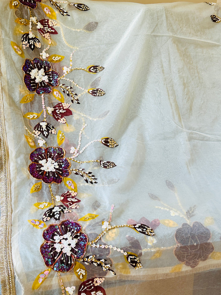 HAND PAINTED EMBELLISHED DUPATTA SFHP01