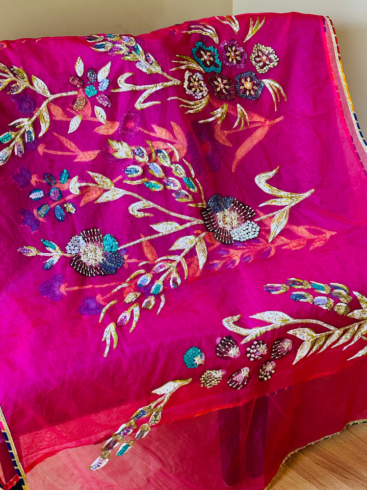 HAND PAINTED EMBELLISHED DUPATTA SFHP03