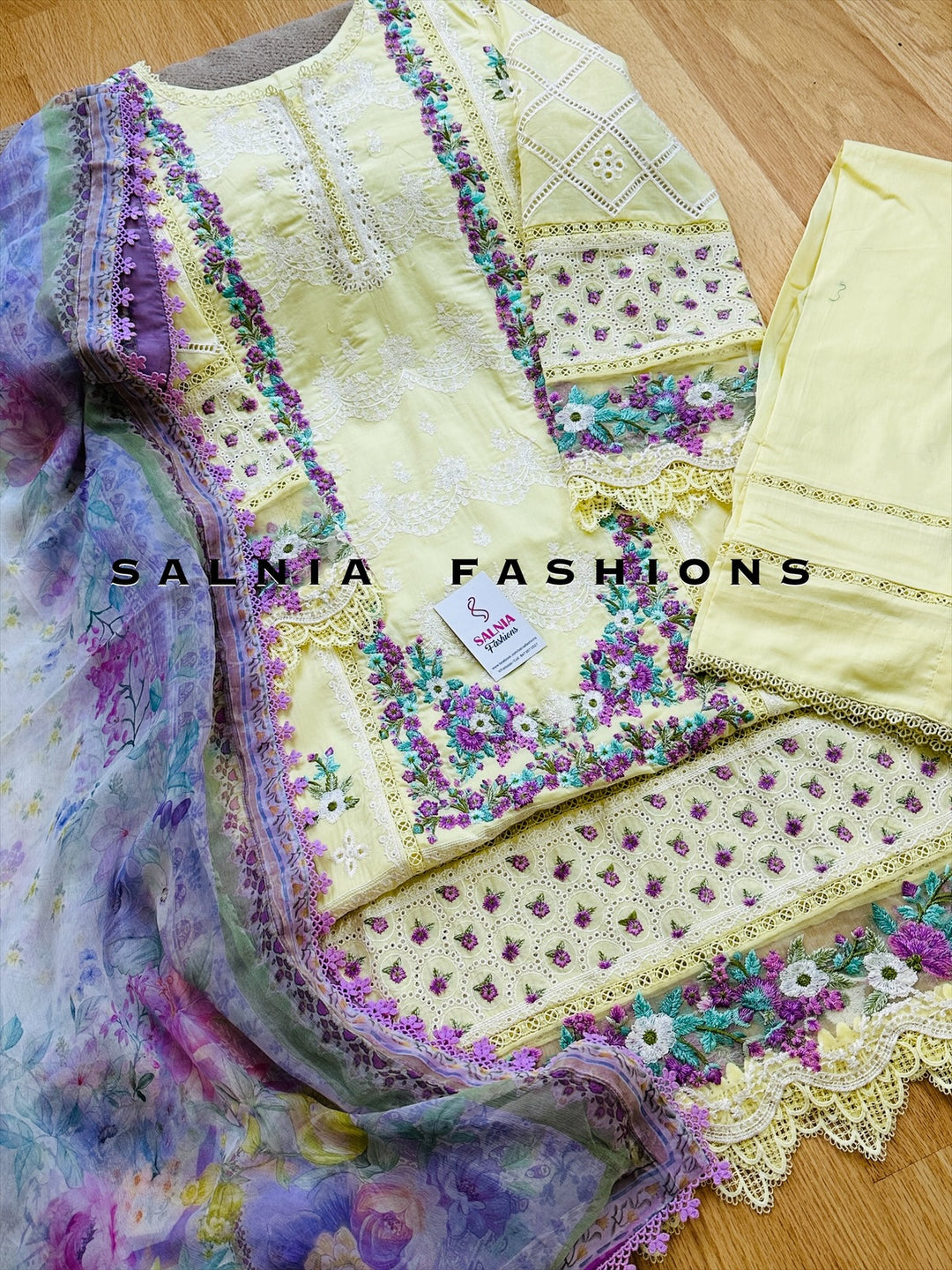 ANNUS ABRAR LUXURY LAWN COLLECTION AMAYA