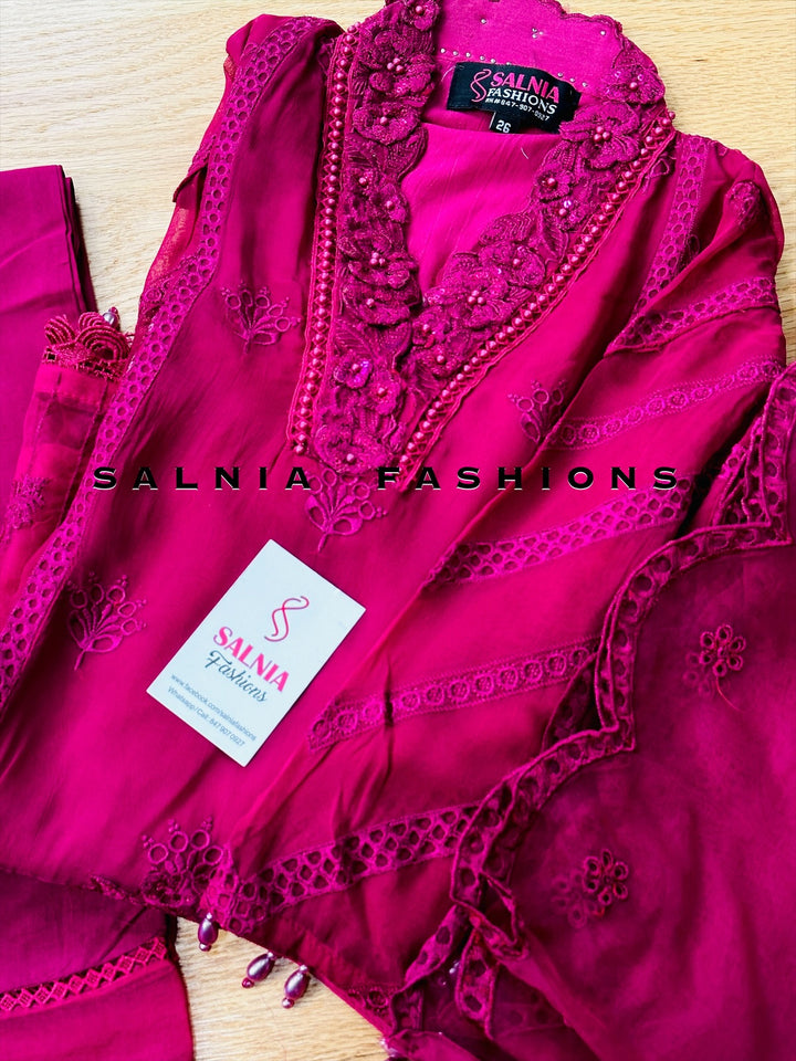 EMBROIDERED CHIFFON MAGENTA ALKD23