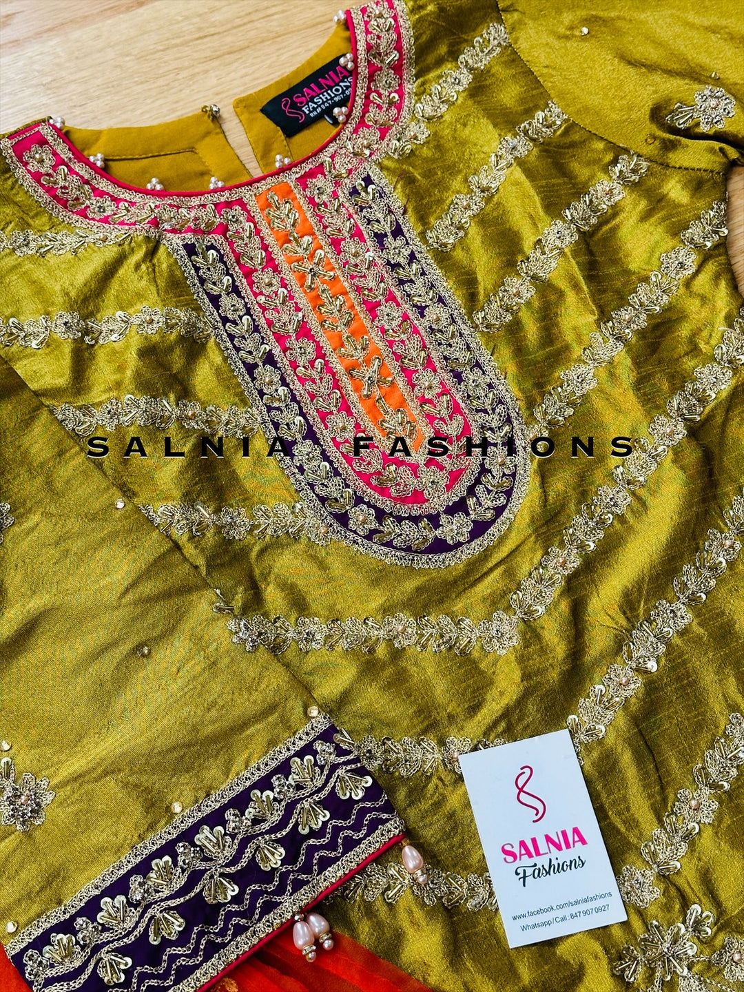 EMBROIDERED SILK SUIT ALKD25