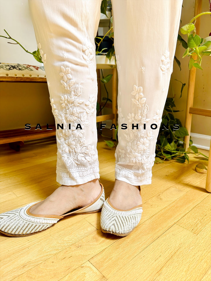 CHIKANKARI EMBROIDERED VISCOSE STRAIGHT PANT