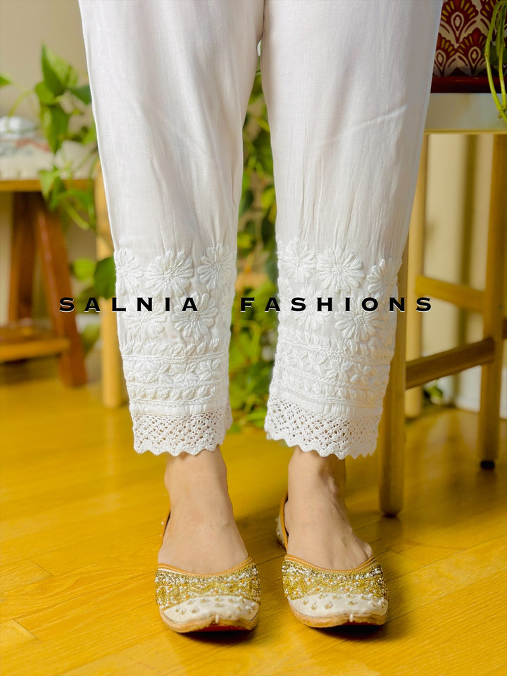 CHIKANKARI EMBROIDERED STRAIGHT PANT