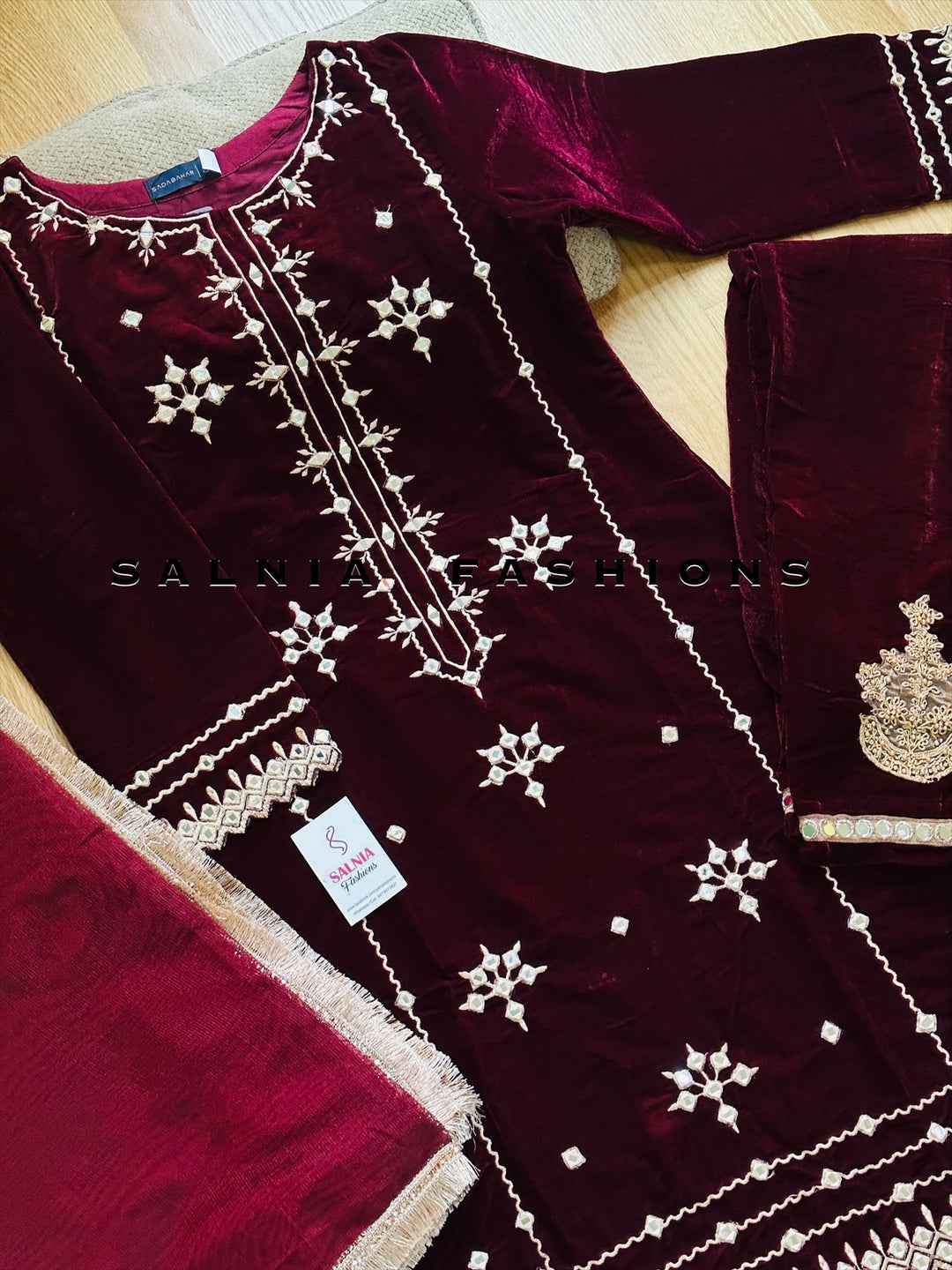 EMBROIDERED VELVET SUIT WITH MIRROR WORK MAROON