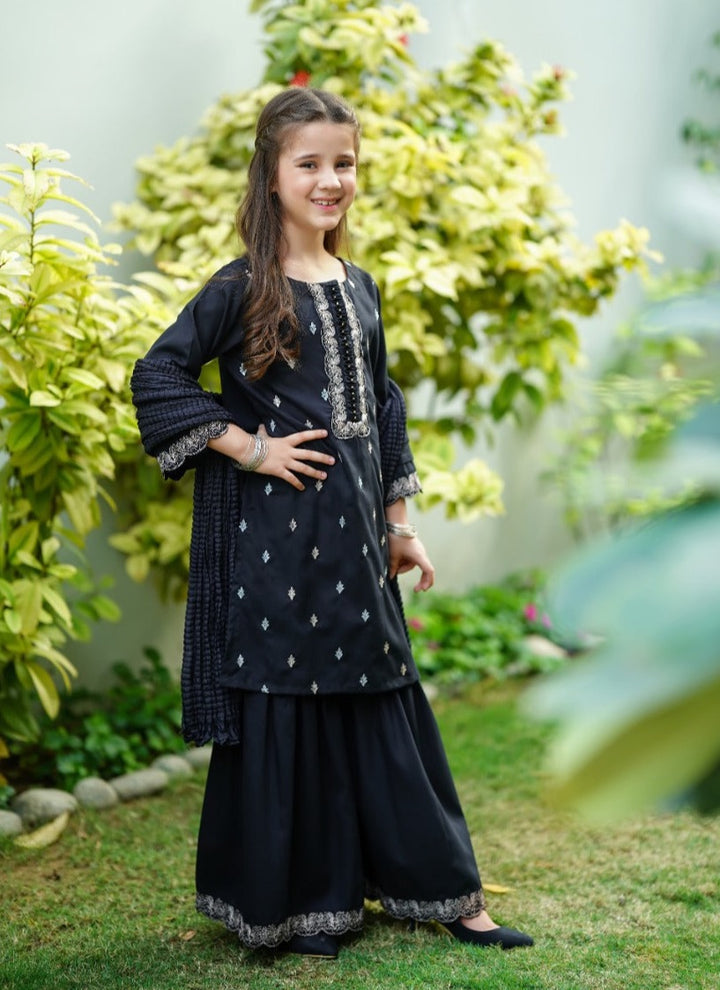 BLACK GHARARA KIDS