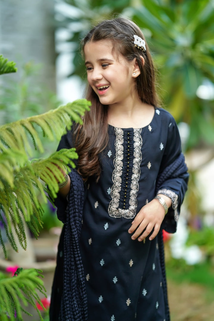 BLACK GHARARA KIDS